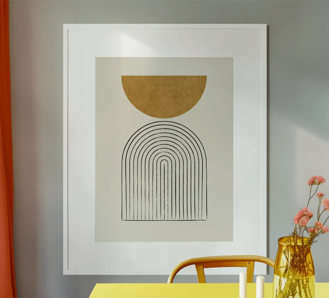 Arco di Equilibrio Oro poster con telaio in plastica da MoonlightPrint