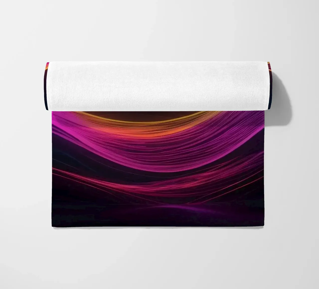 Des vagues abstraites vibrantes créent un fond d'écran numérique envoûtant. serviette de plage de DesignDoodle