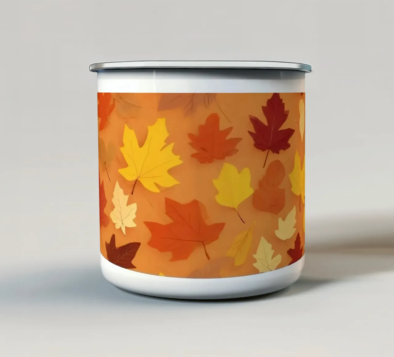 Herbstblätter schaffen einen abstrakten Hintergrund Emaille Tasse von DesignDoodle