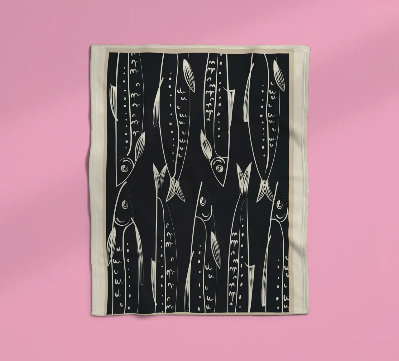 Minimalist Fish 1 coperta in pile da Flow Line