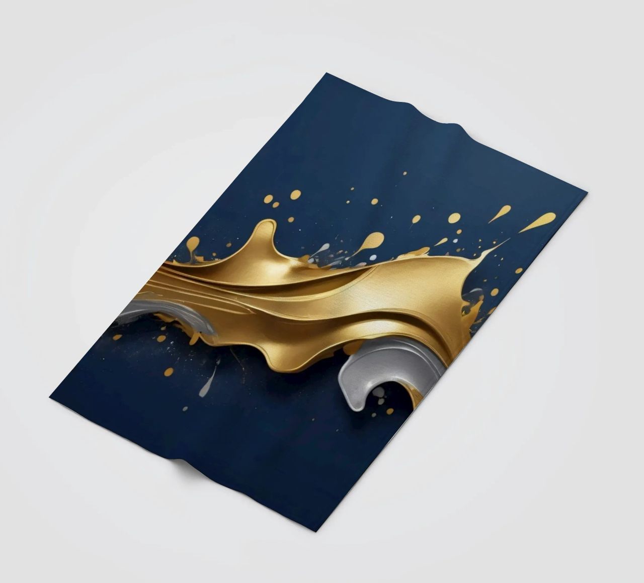 design astratto con onde fluide in oro e argento coperta in pile da DesignDoodle