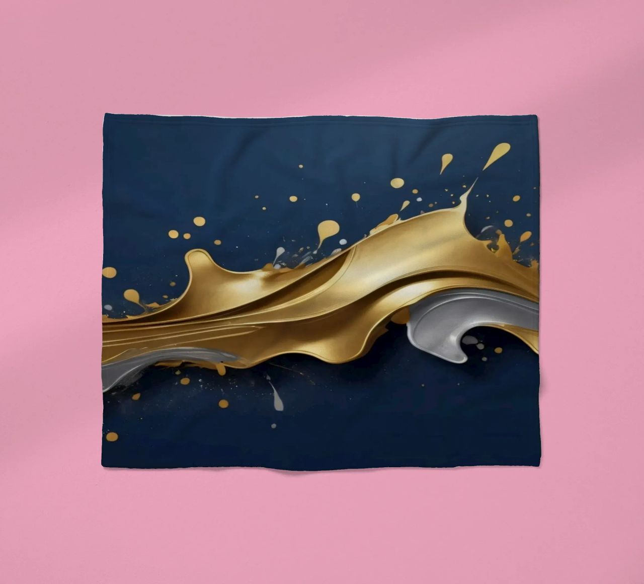 design astratto con onde fluide in oro e argento coperta in pile da DesignDoodle