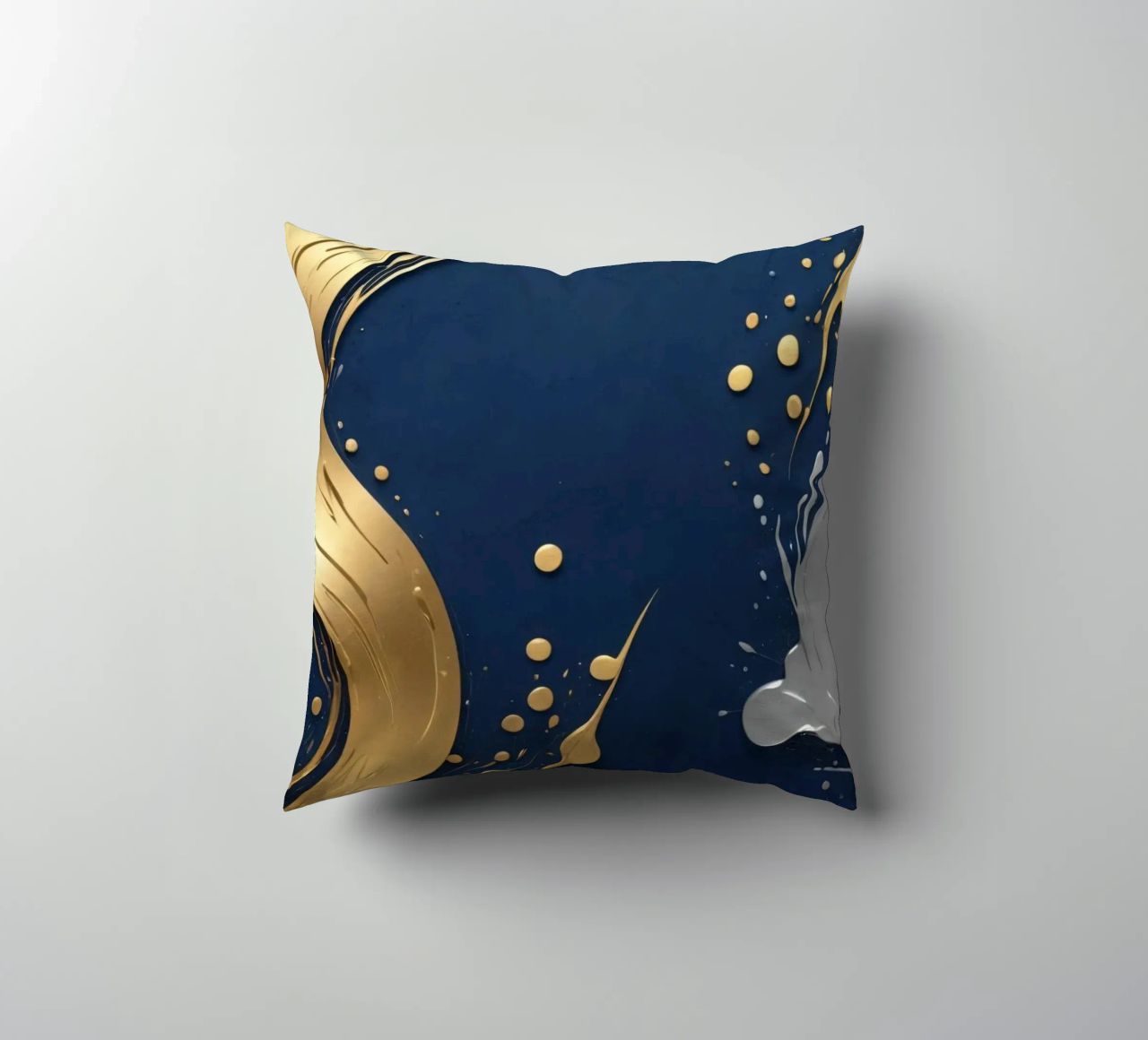 design di sfondo con elementi in oro e argento cuscino da DesignDoodle