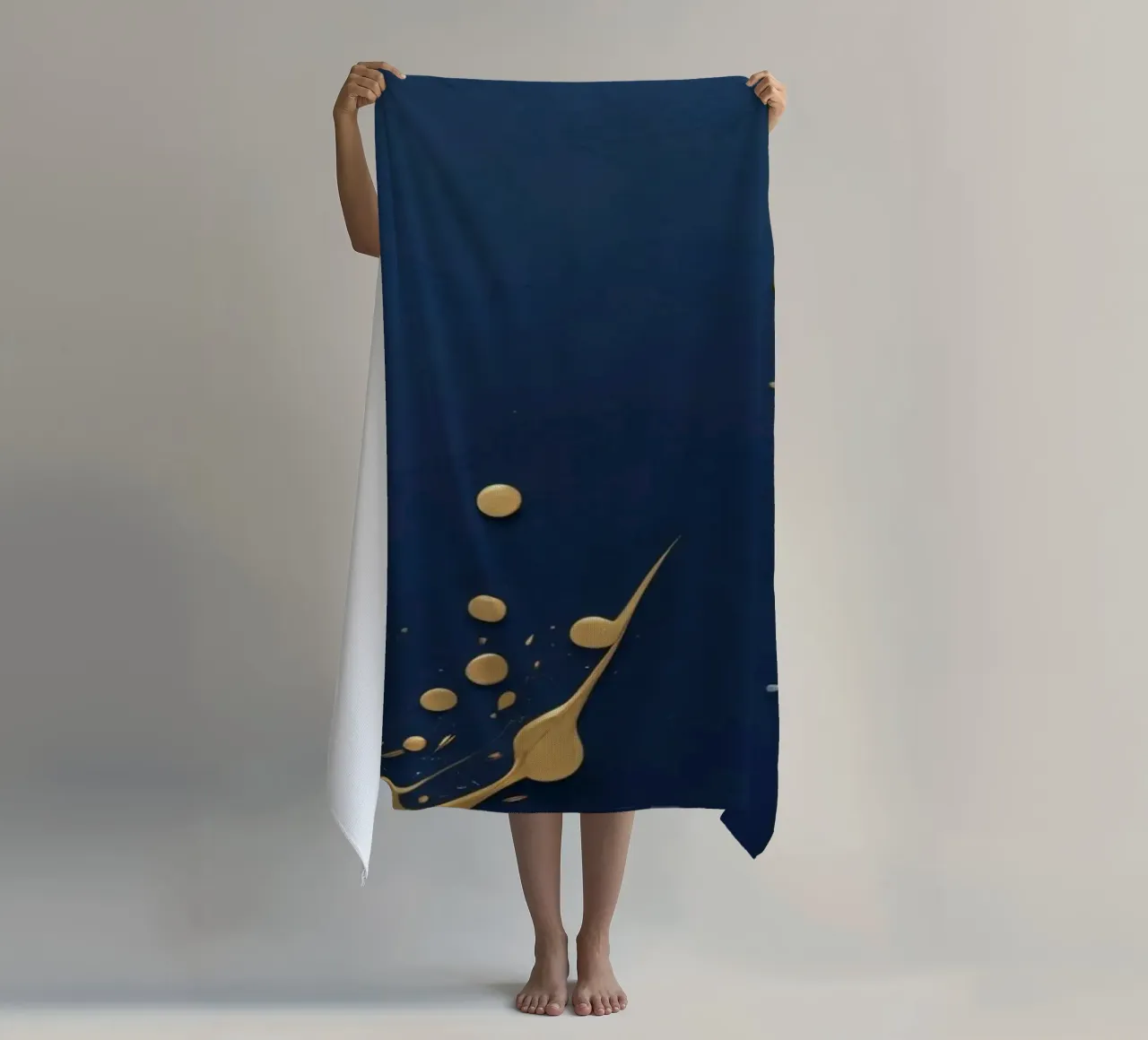 design di sfondo con elementi in oro e argento telo mare da DesignDoodle