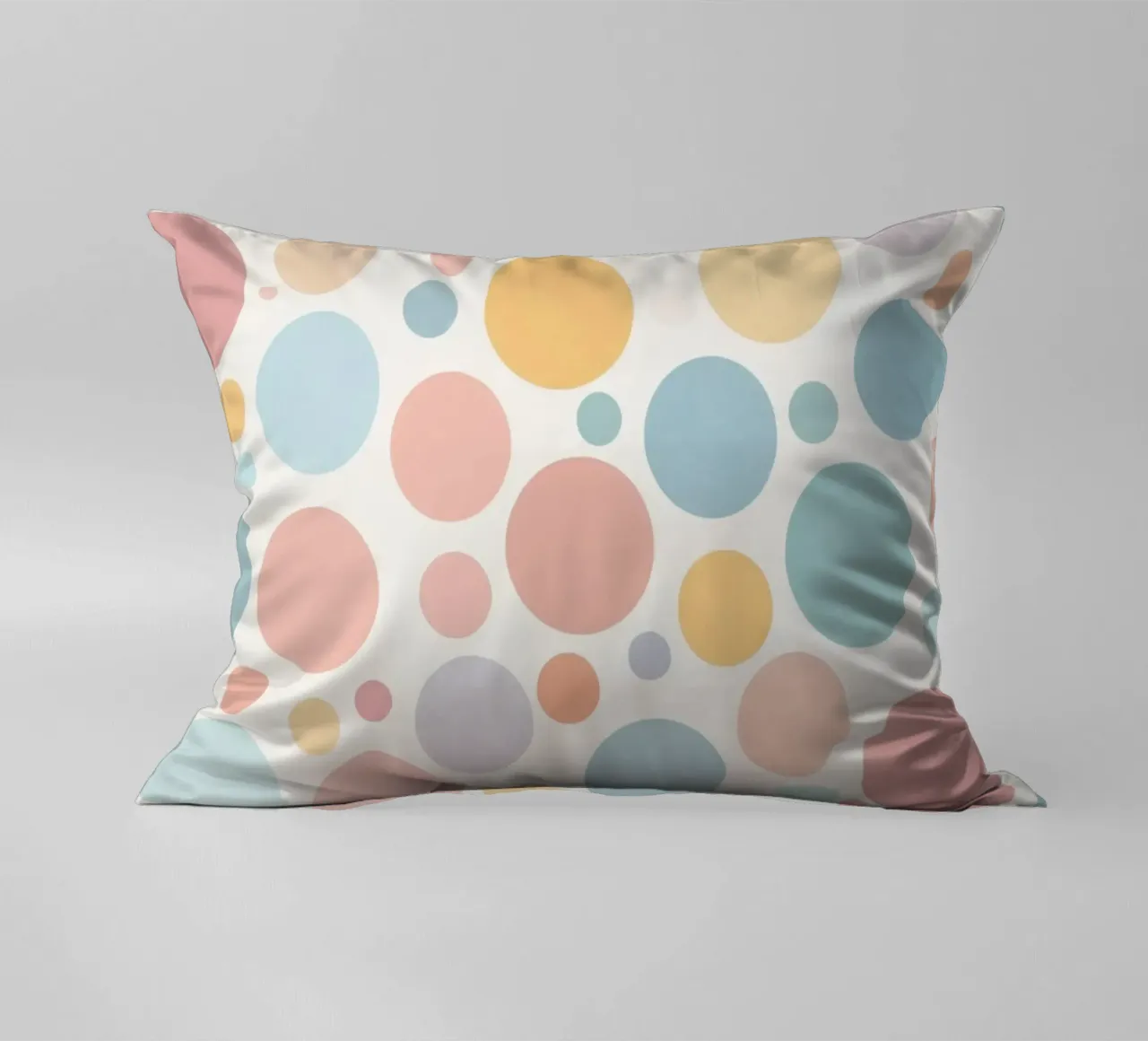 circles create a soothing pastel background cuscino da DesignDoodle