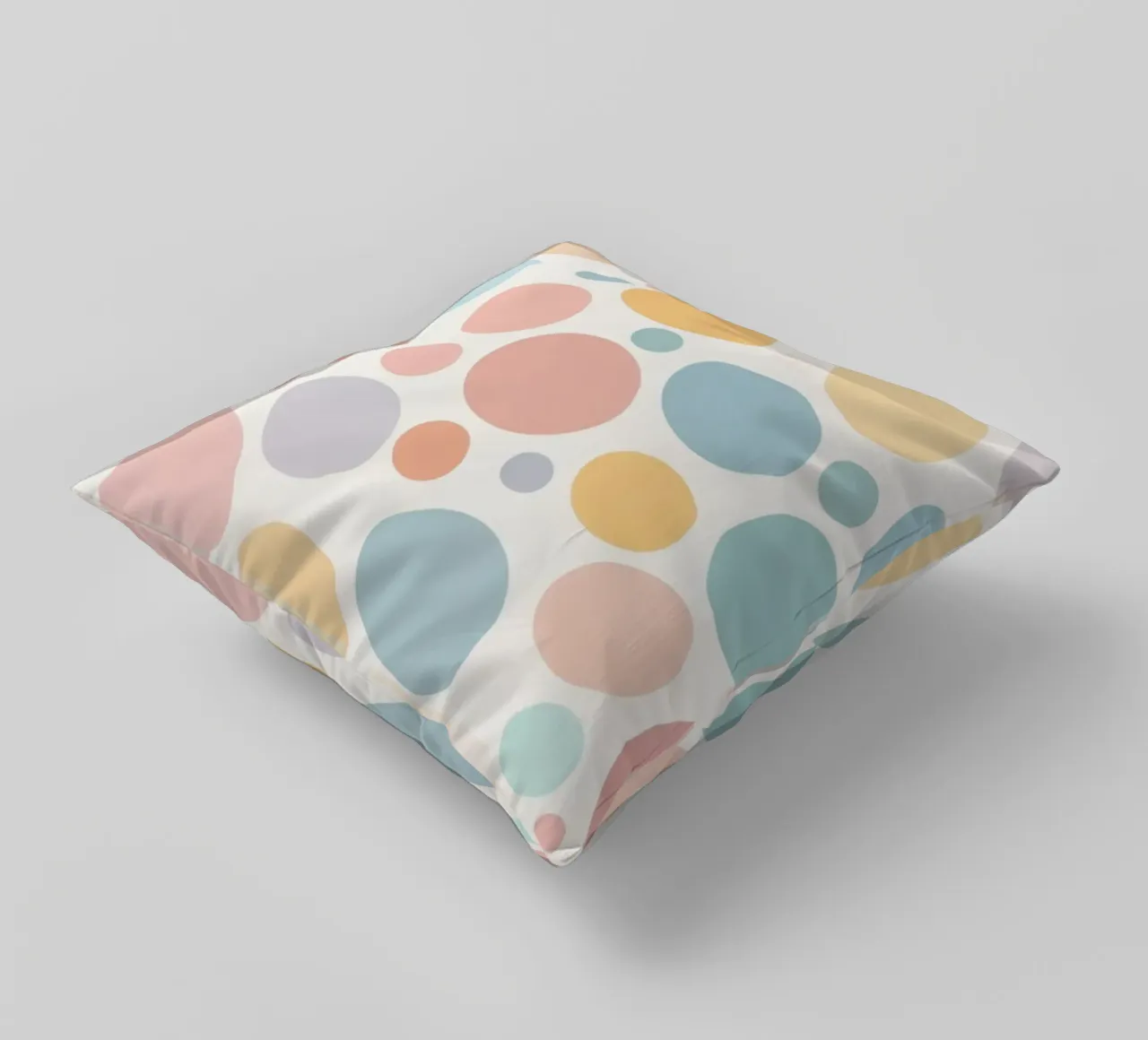circles create a soothing  pastel background Kissen von DesignDoodle