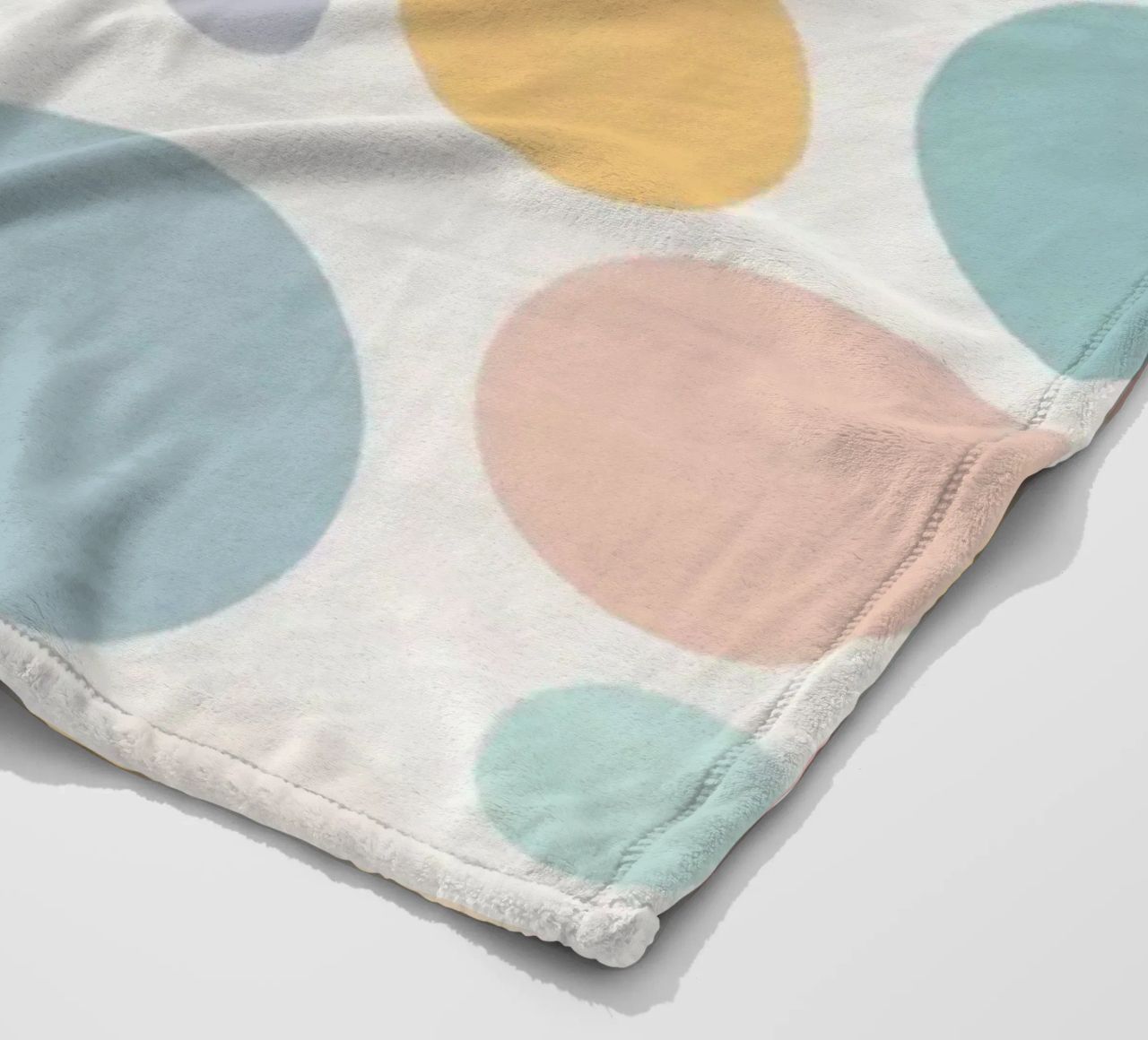 circles create a soothing  pastel background coperta in pile da DesignDoodle