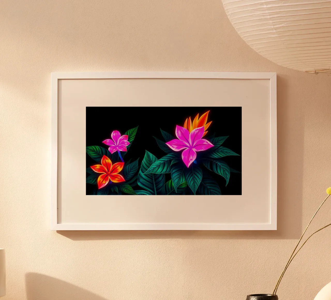 Il design floreale è caratterizzato da fiori luminosi e foglie verdi. poster con telaio in plastica da DesignDoodle