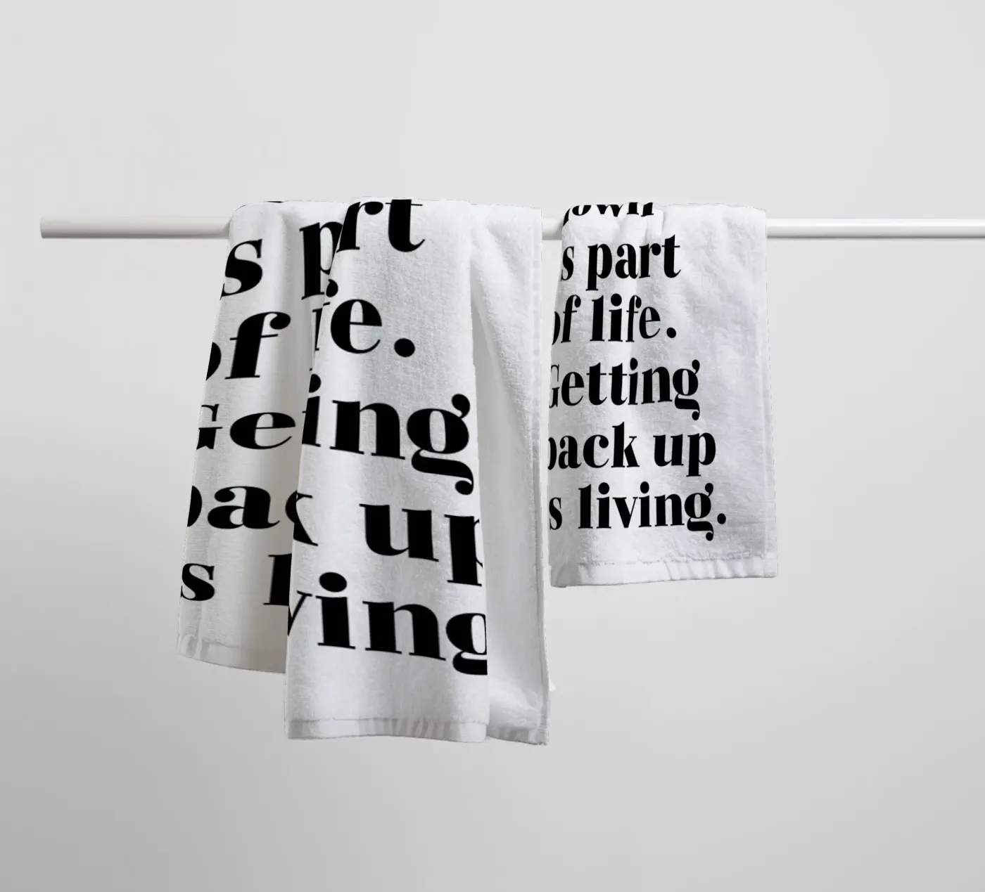 Get Back Up badhanddoek van typed