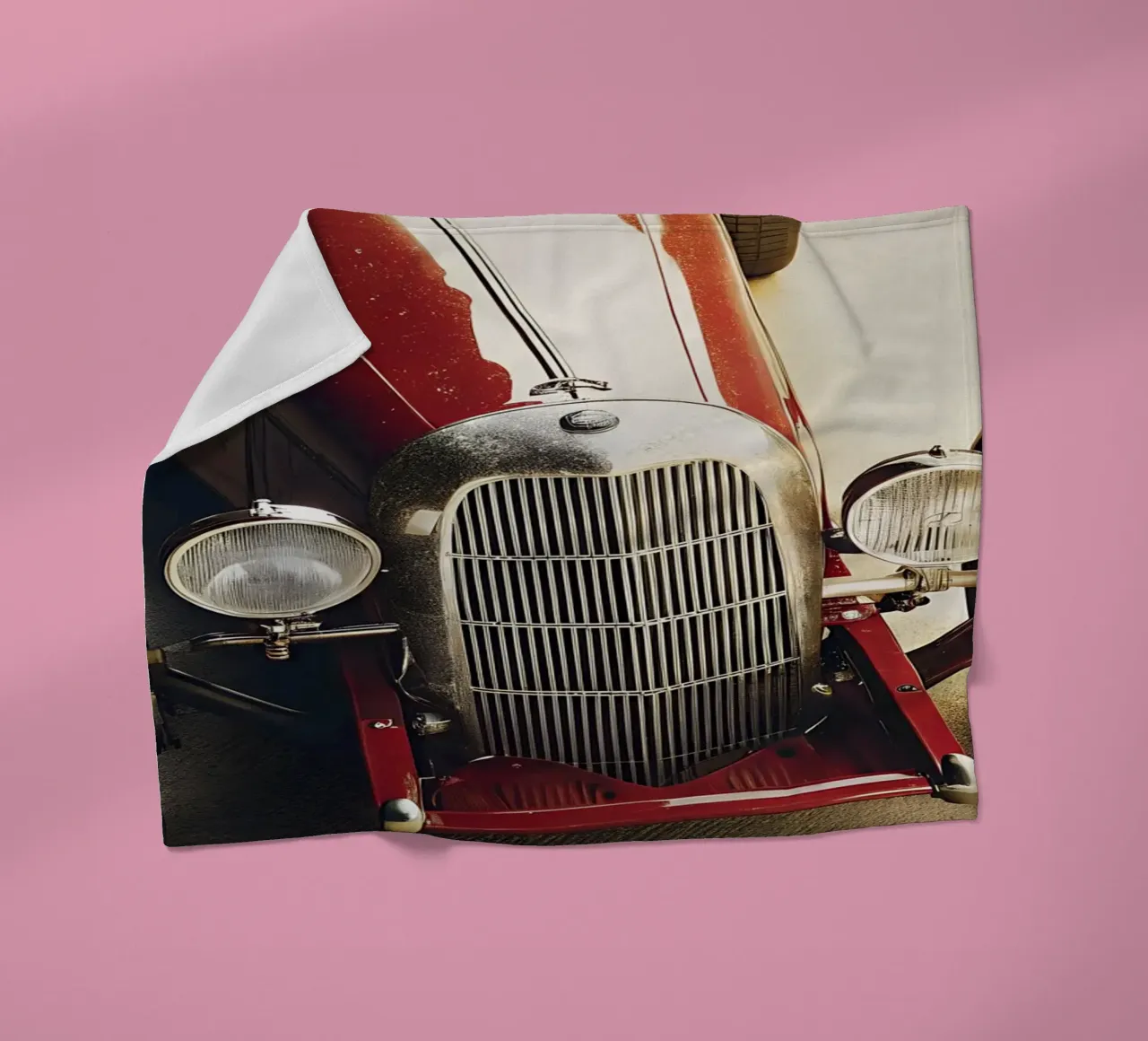 Auto d'epoca coperta in pile da CAR EDITION