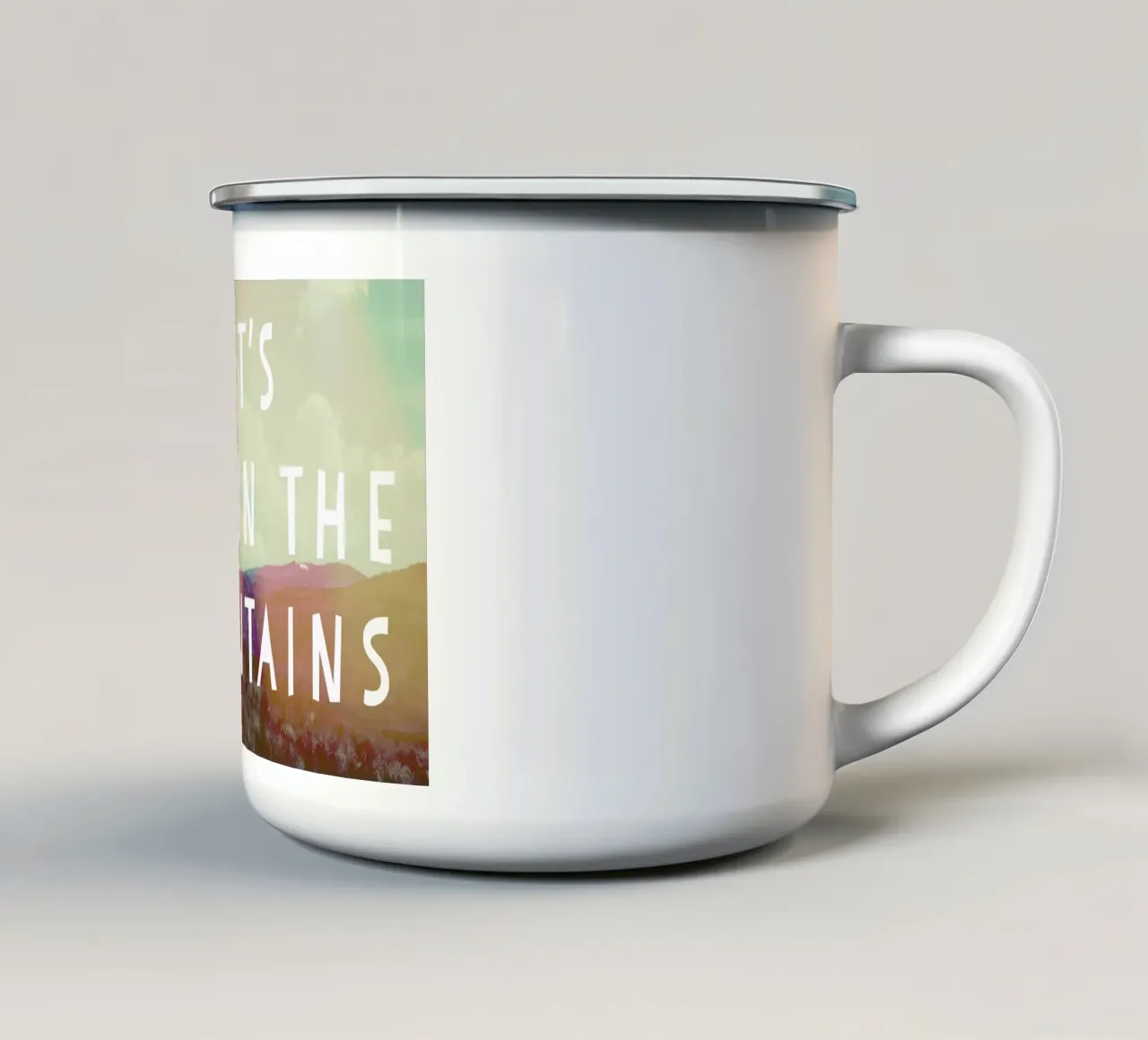 Live in The Mountains tazza in smalto da Vintage Skies