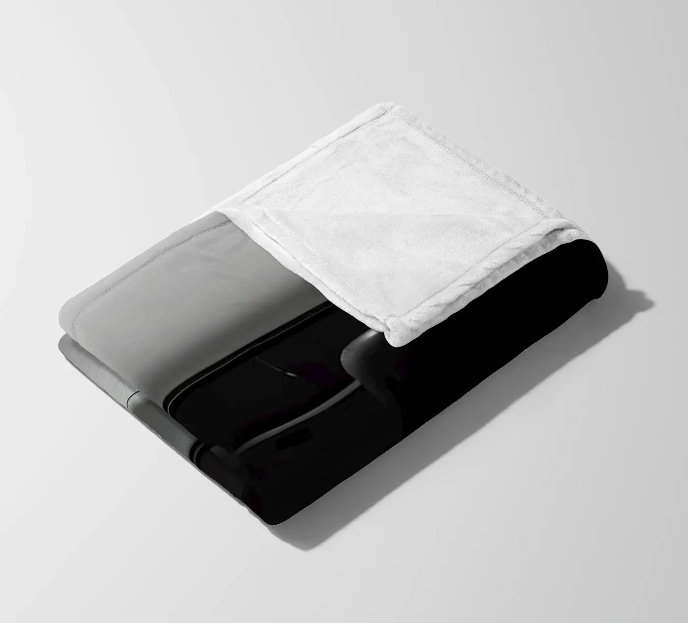 Monochrome Classic Car Fleecedecke von CAR EDITION