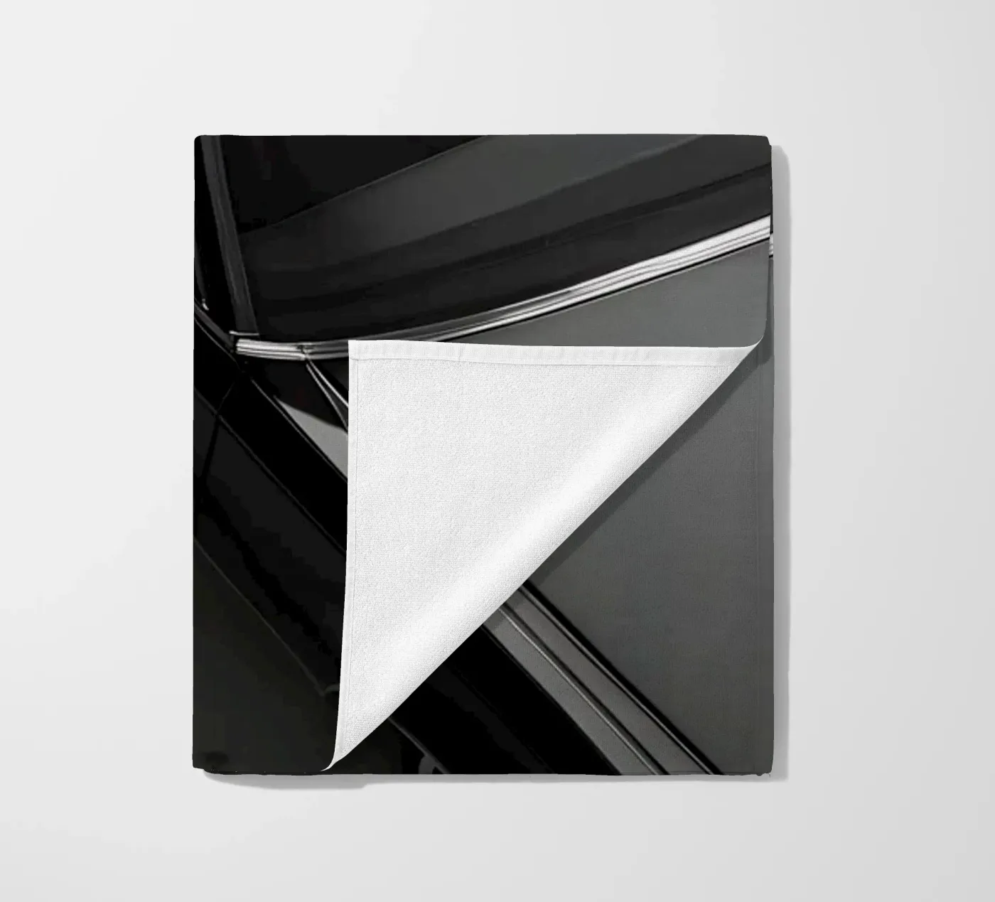 Monochrome Classic Car Strandtuch von CAR EDITION