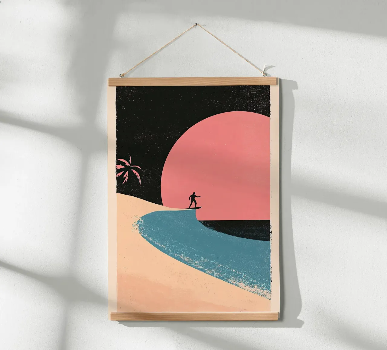 Surfer Meer Sonne Strand Urlaub Sommer Poster von Nikis Art Studio