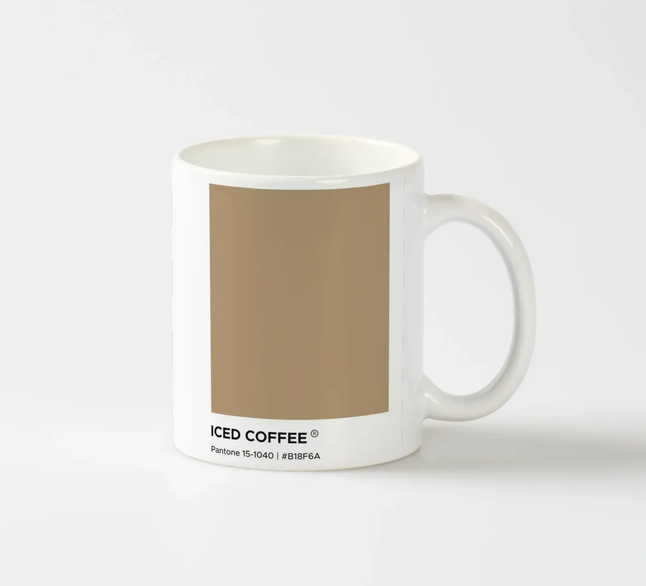 Caffè freddo Pantone tazza in ceramica da Paigaam Studio