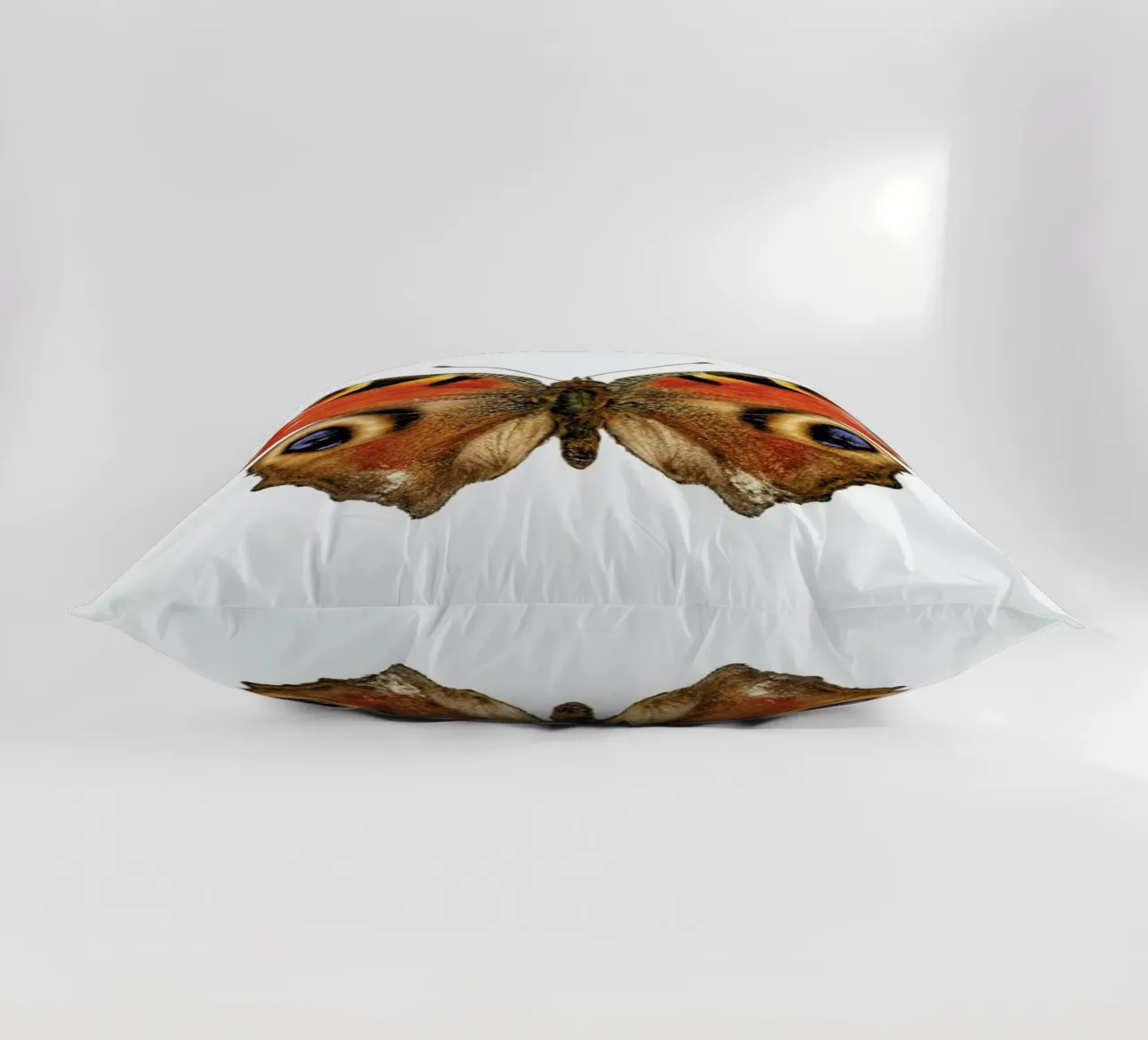 Butterfly cuscino da Curious Collections by Marielle Leenders