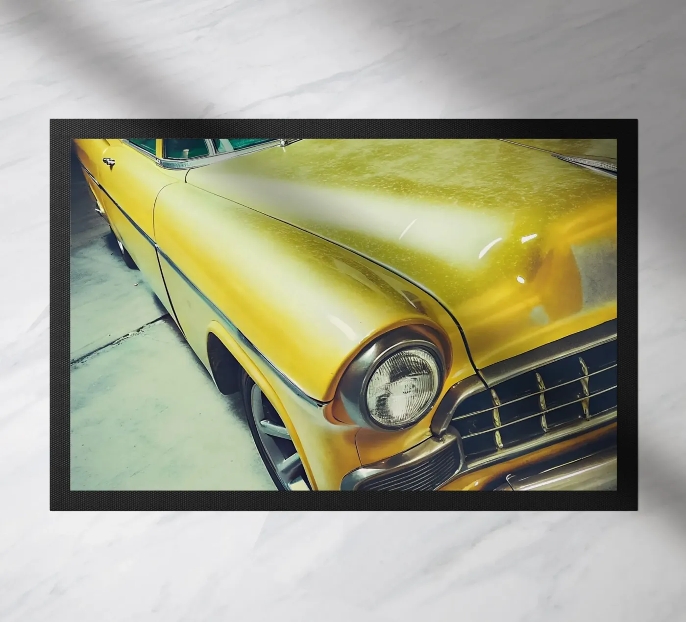 Yellow Classic Car Fußmatte von CAR EDITION