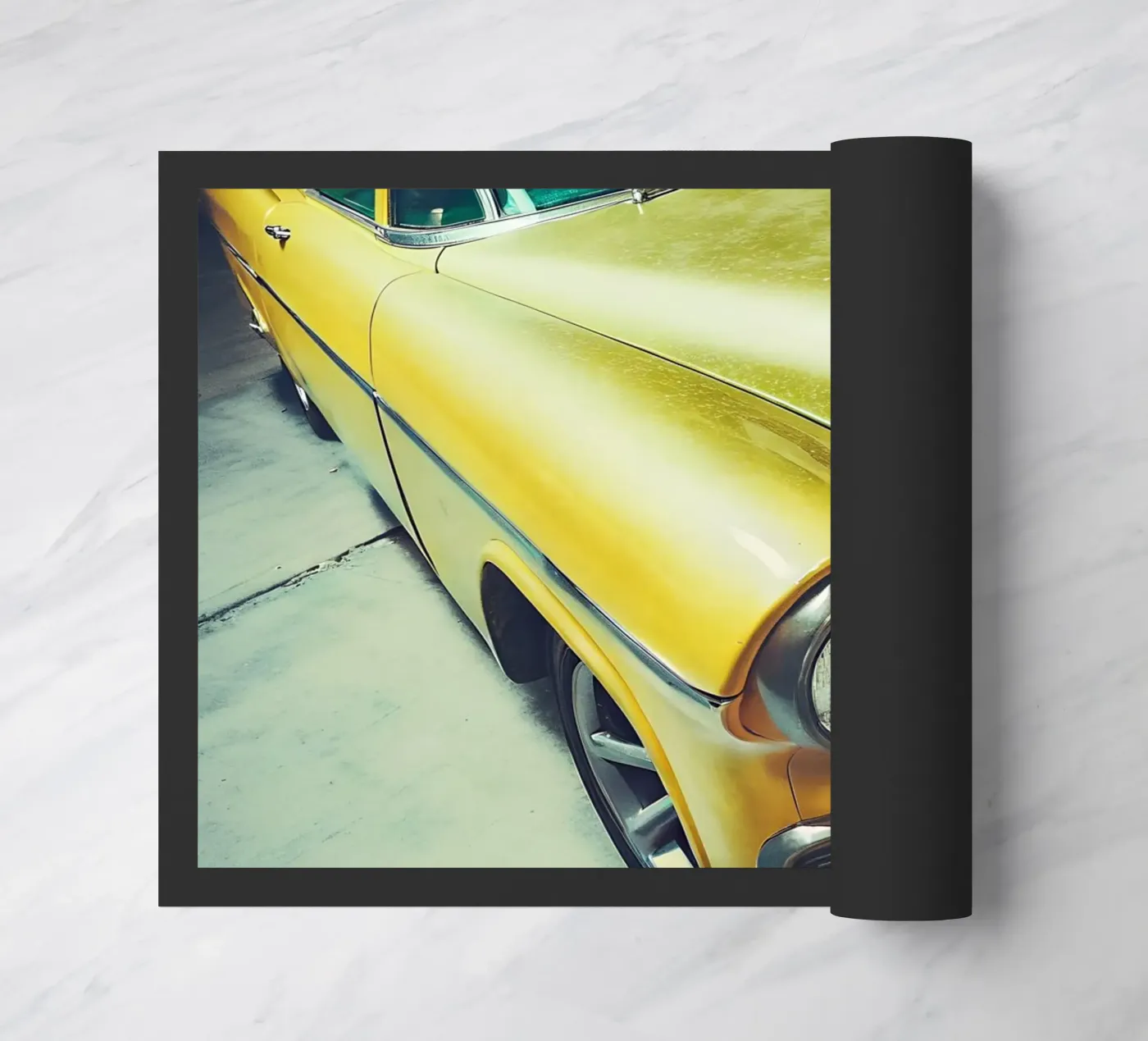 Yellow Classic Car Fußmatte von CAR EDITION