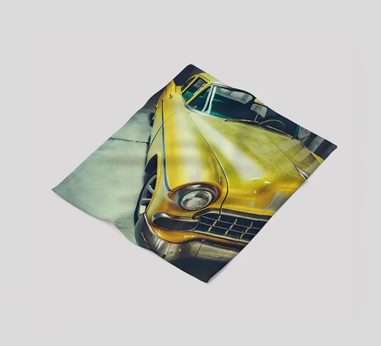 Gelber Oldtimer Fleecedecke von CAR EDITION