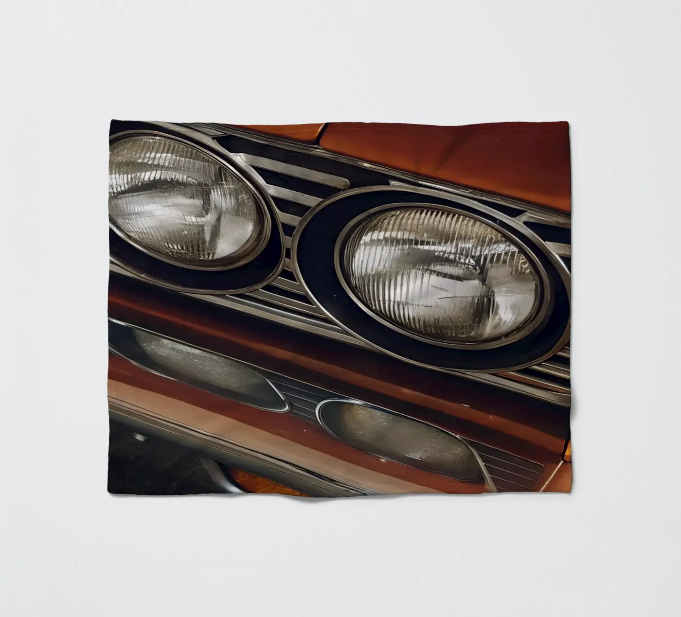 Oldtimer Front Detail Fleecedecke von CAR EDITION