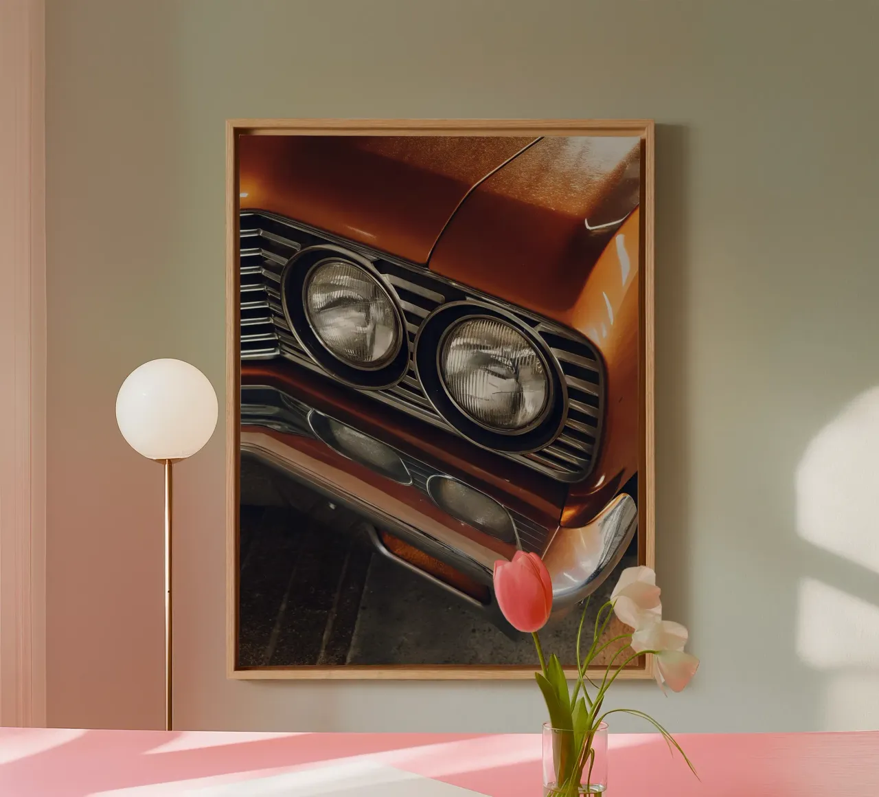 Dettaglio frontale di un'auto d'epoca tela con Cornice a cassetta da CAR EDITION