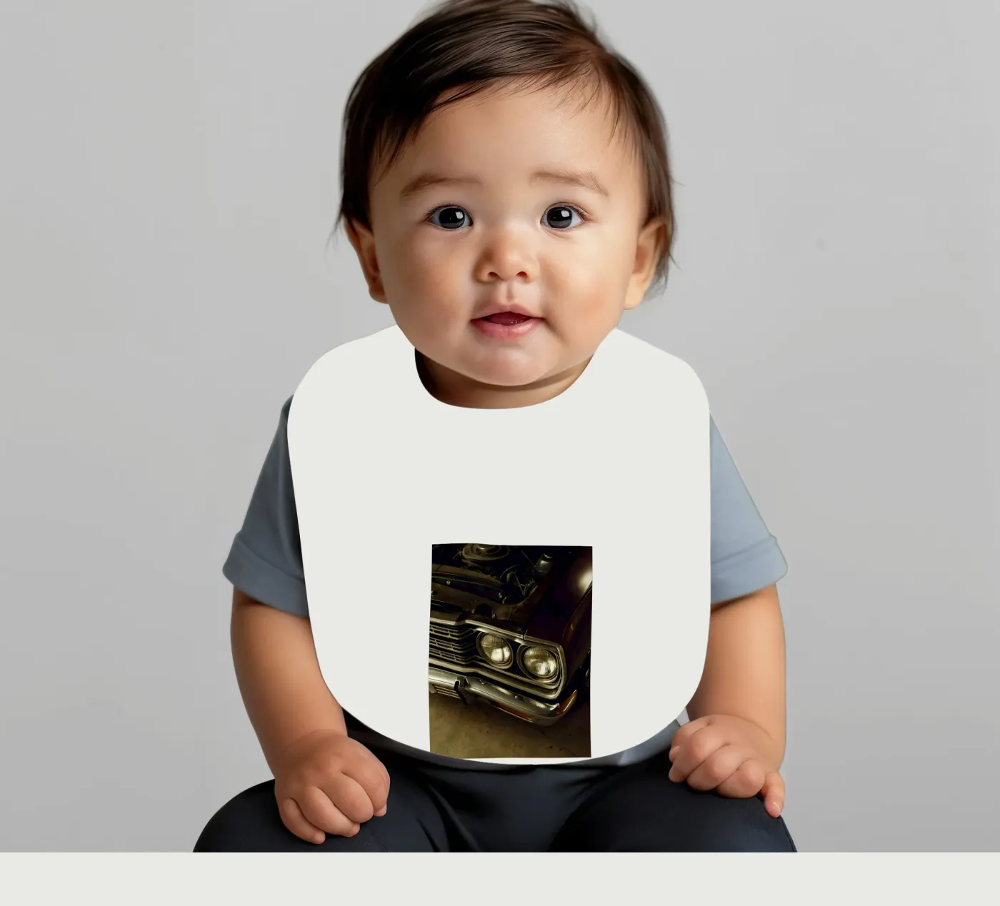 Classic Car Front Detail Babylätzchen von CAR EDITION