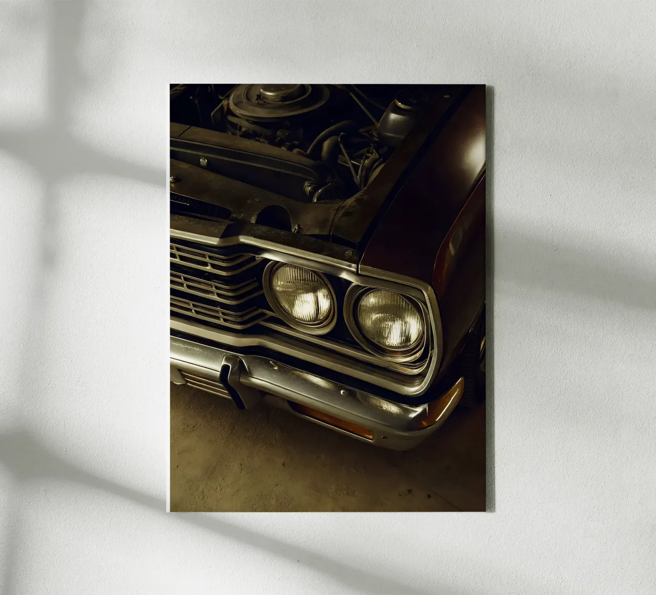 Dettaglio frontale di un'auto d'epoca tela con Cornice a cassetta da CAR EDITION