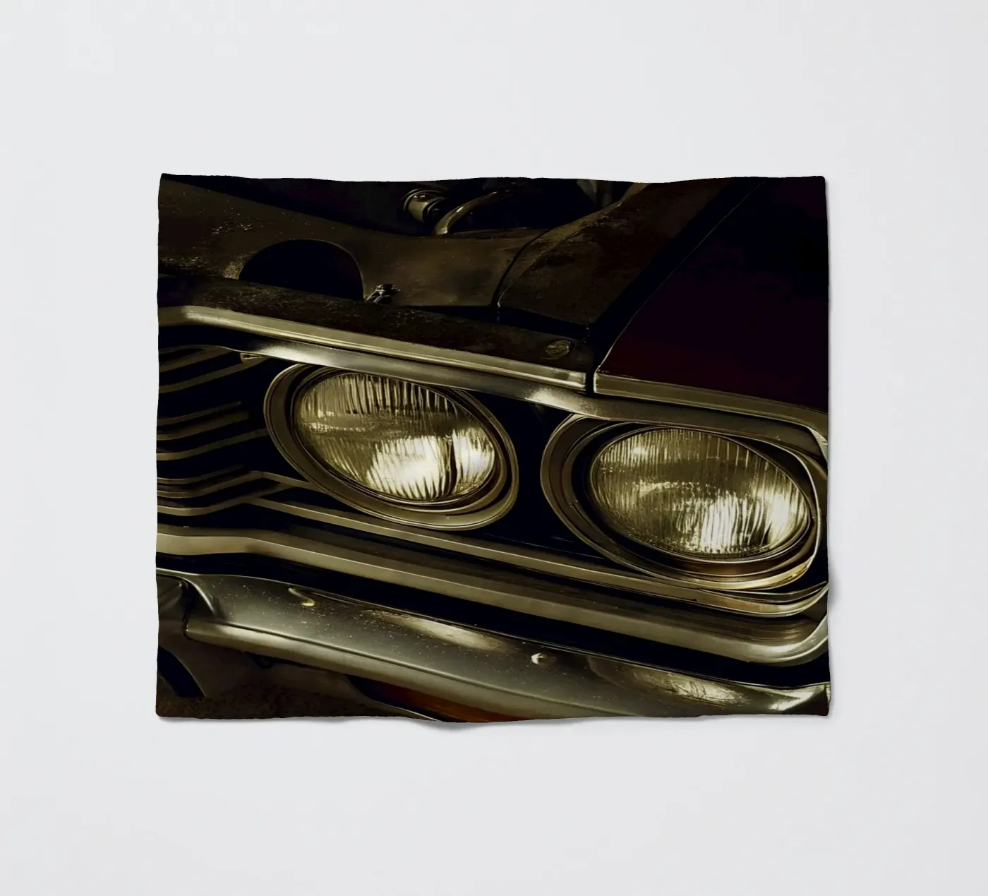 Classic Car Front Detail Fleecedecke von CAR EDITION