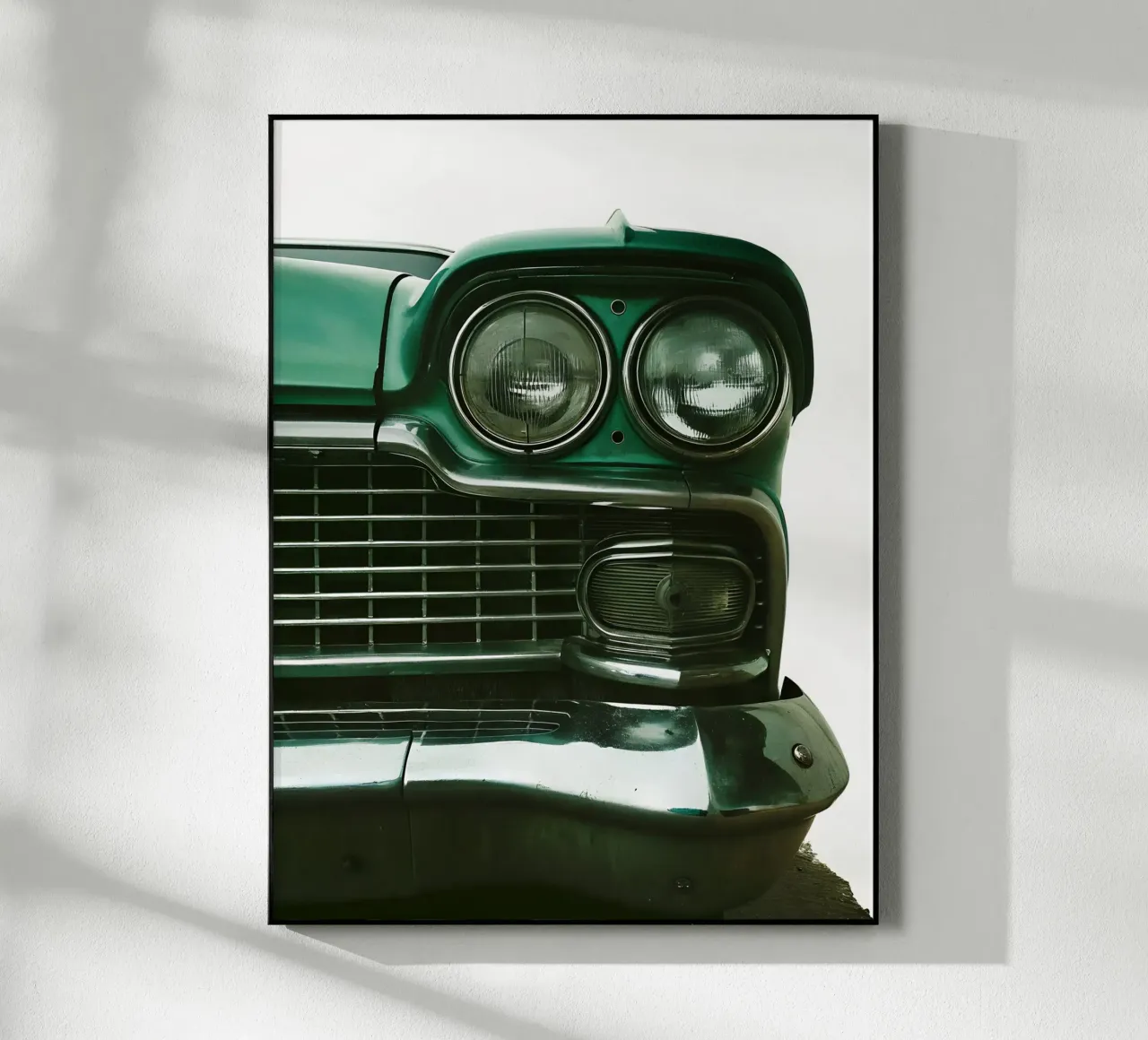 Dettaglio frontale di un'auto d'epoca plexiglass da CAR EDITION