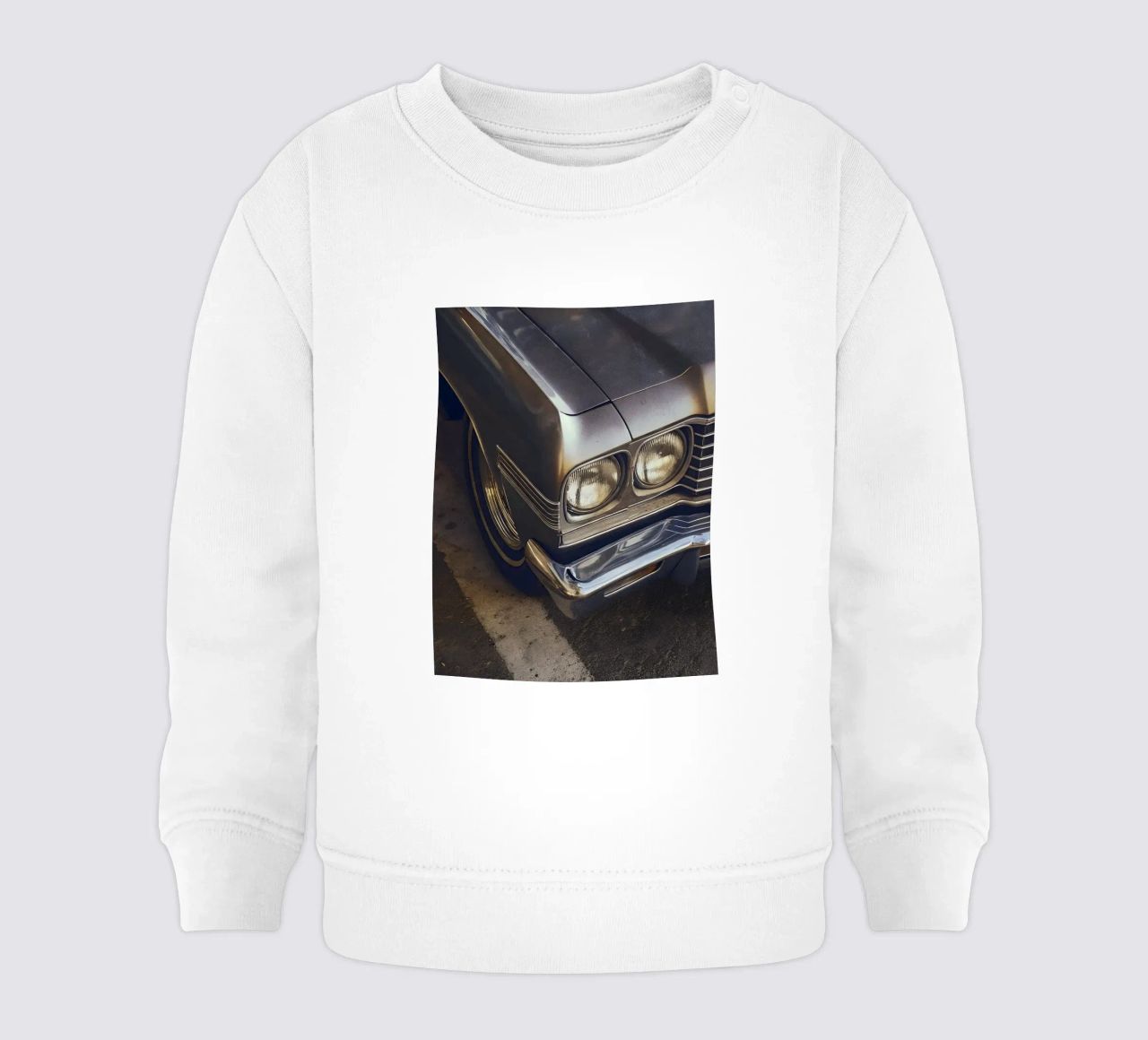 Dettaglio frontale di un'auto d'epoca felpa neonato da CAR EDITION