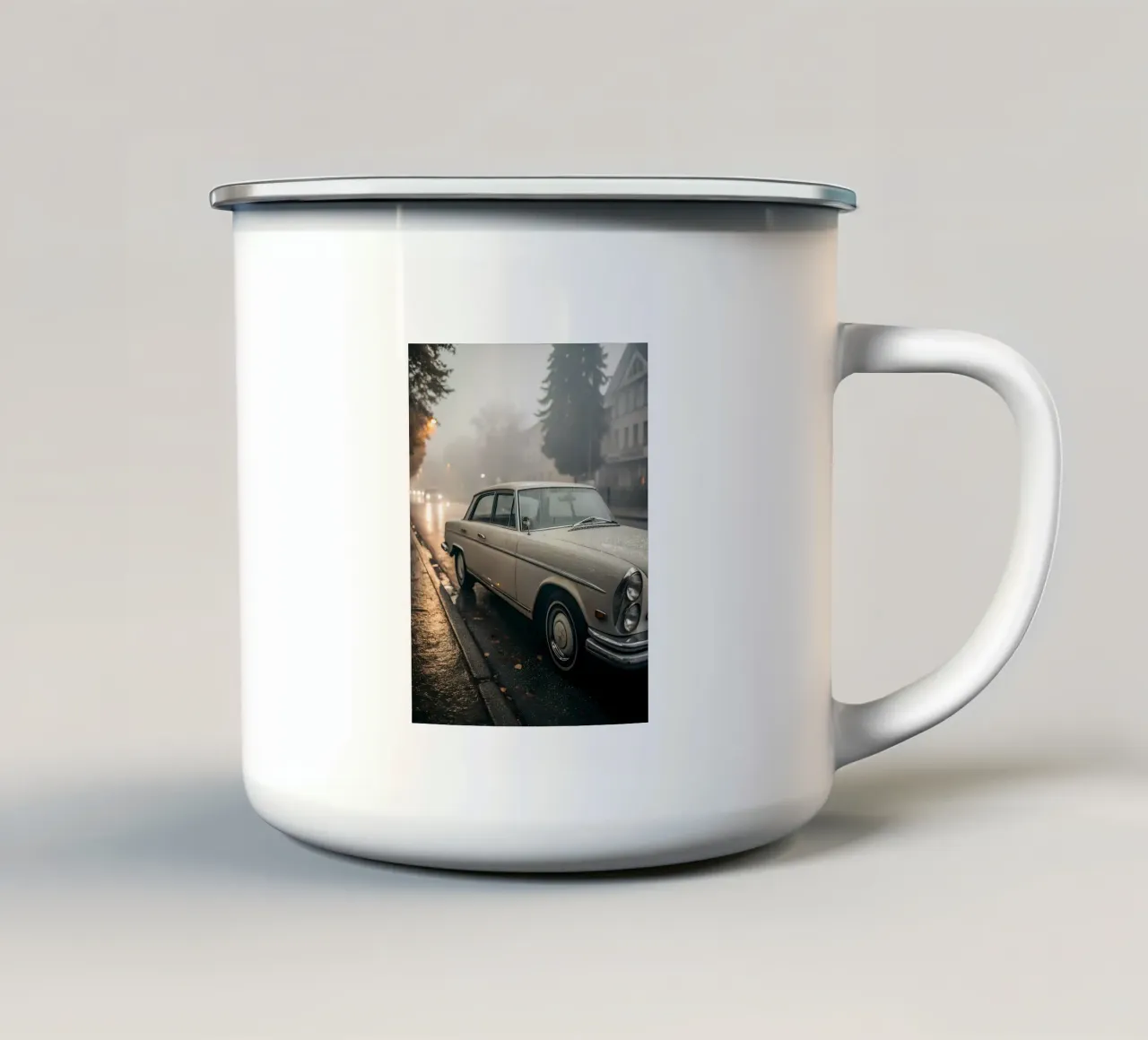 Pioggia di auto d'epoca tazza in smalto da CAR EDITION