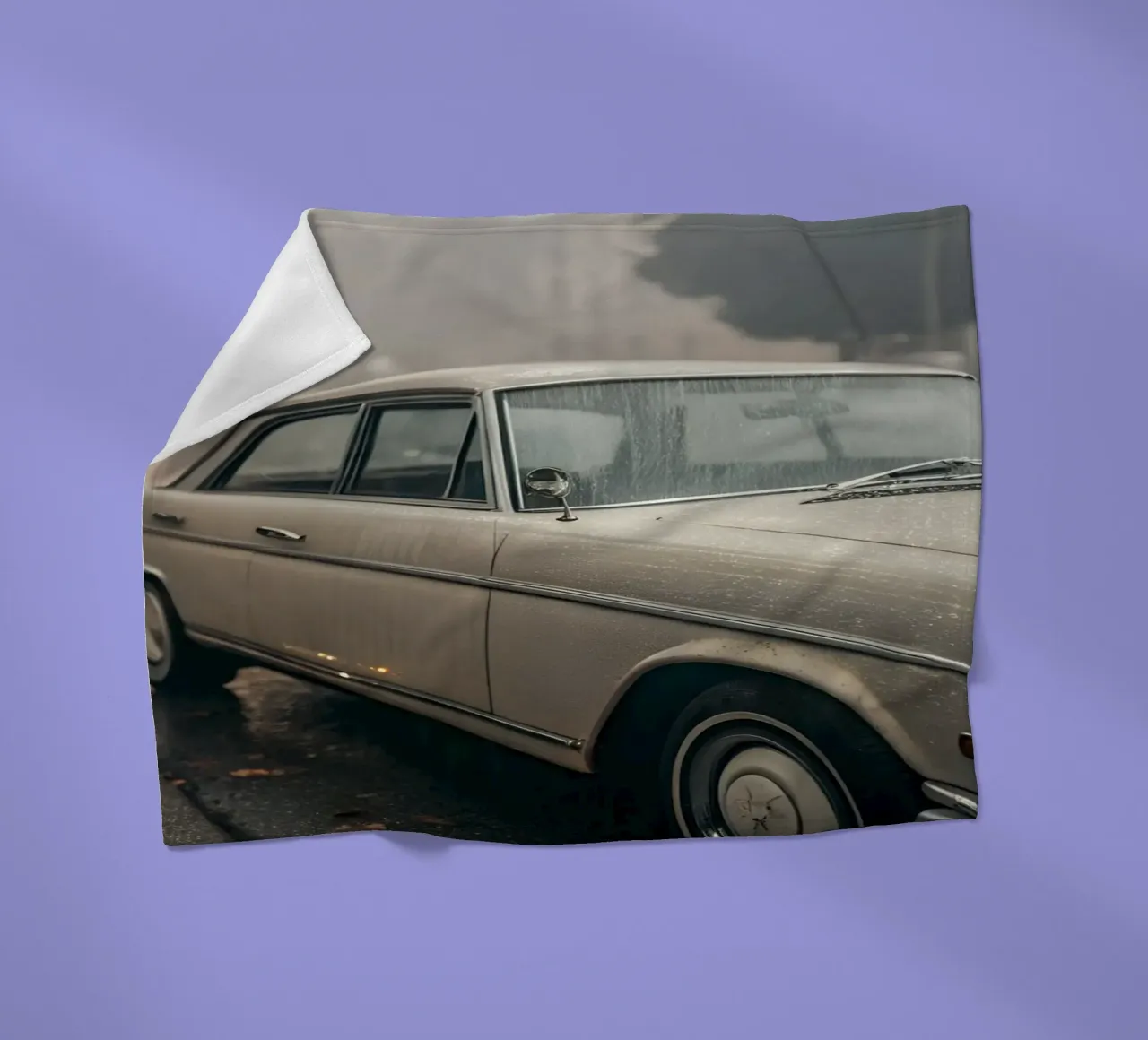 Oldtimer-Regen Fleecedecke von CAR EDITION