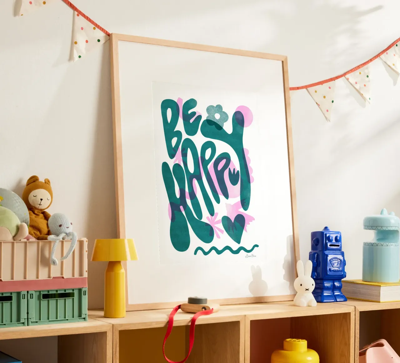 Siate felici poster con telaio in plastica da Baroo Bloom