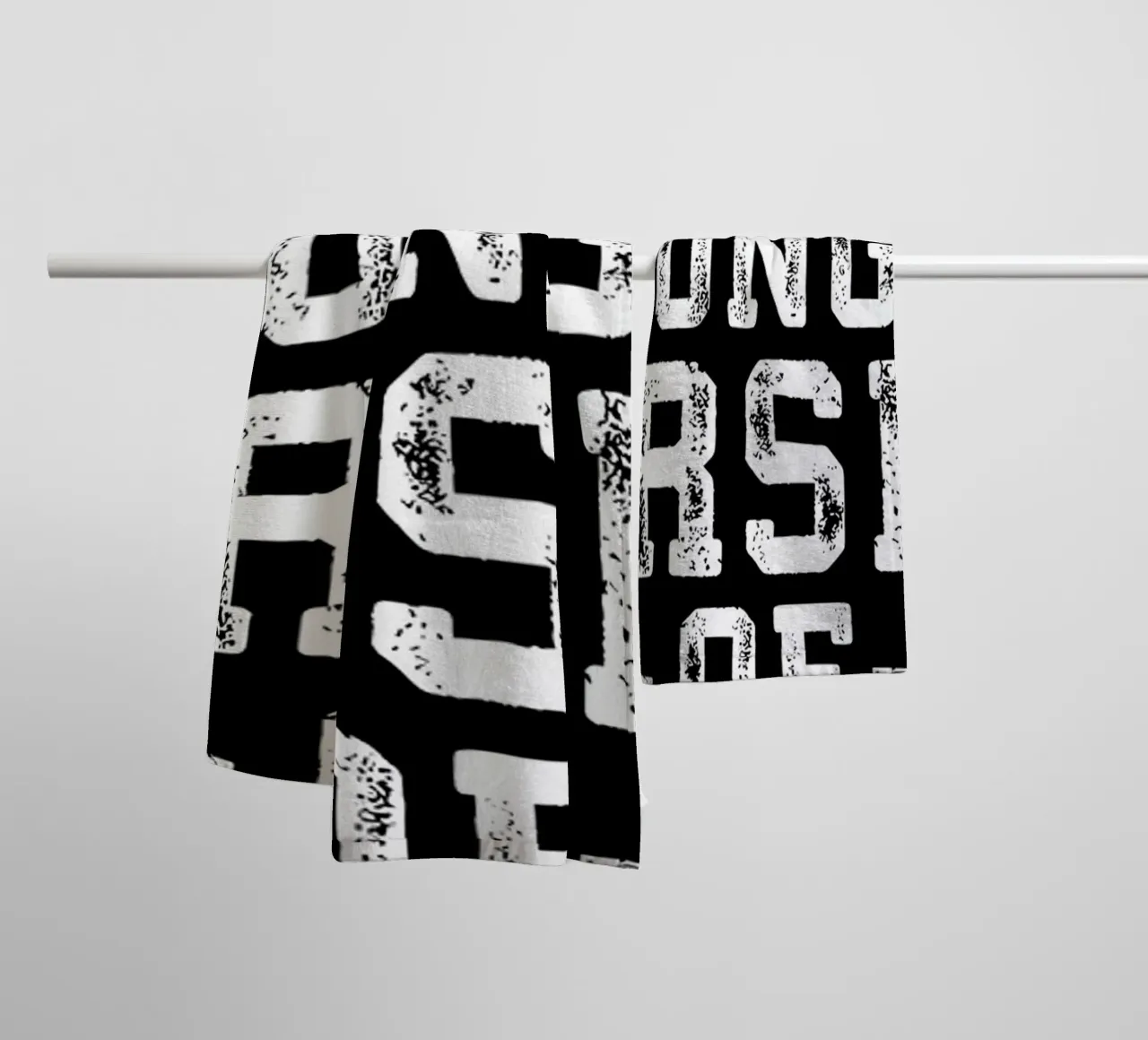Herausgefordert vs. Besiegt Handtuch von Aara