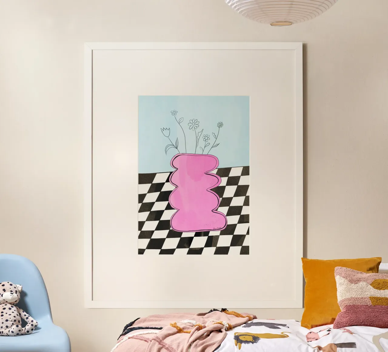 Vaso a scacchiera rosa poster con telaio in alluminio da Baroo Bloom