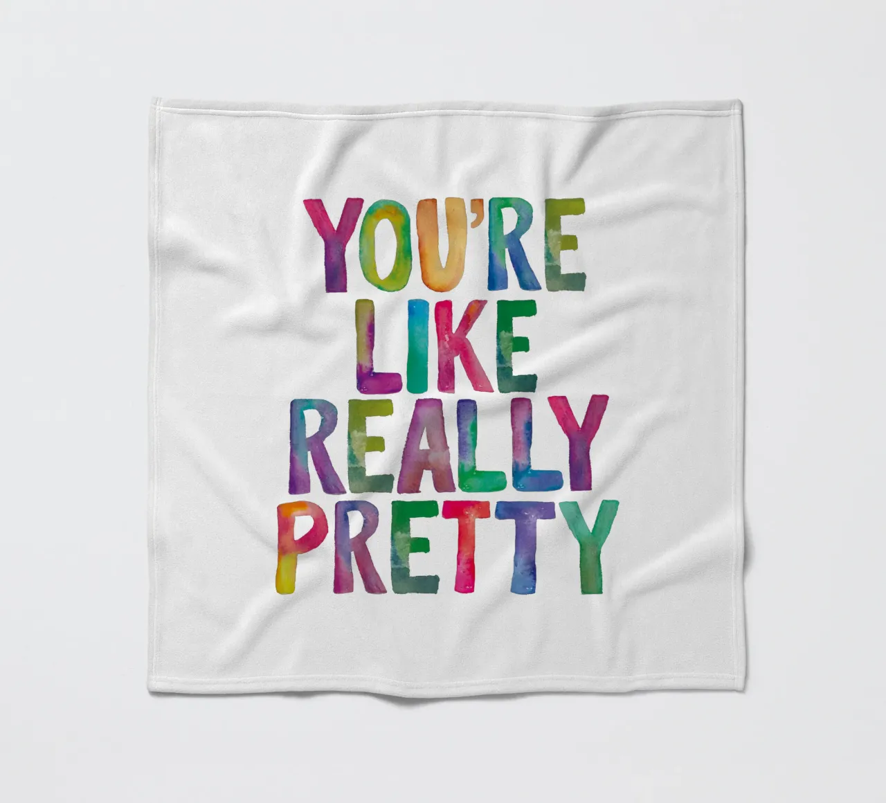 Siete come dei bambini davvero carini: design tipografico arcobaleno coperta in pile da THE MOTIVATED TYPE