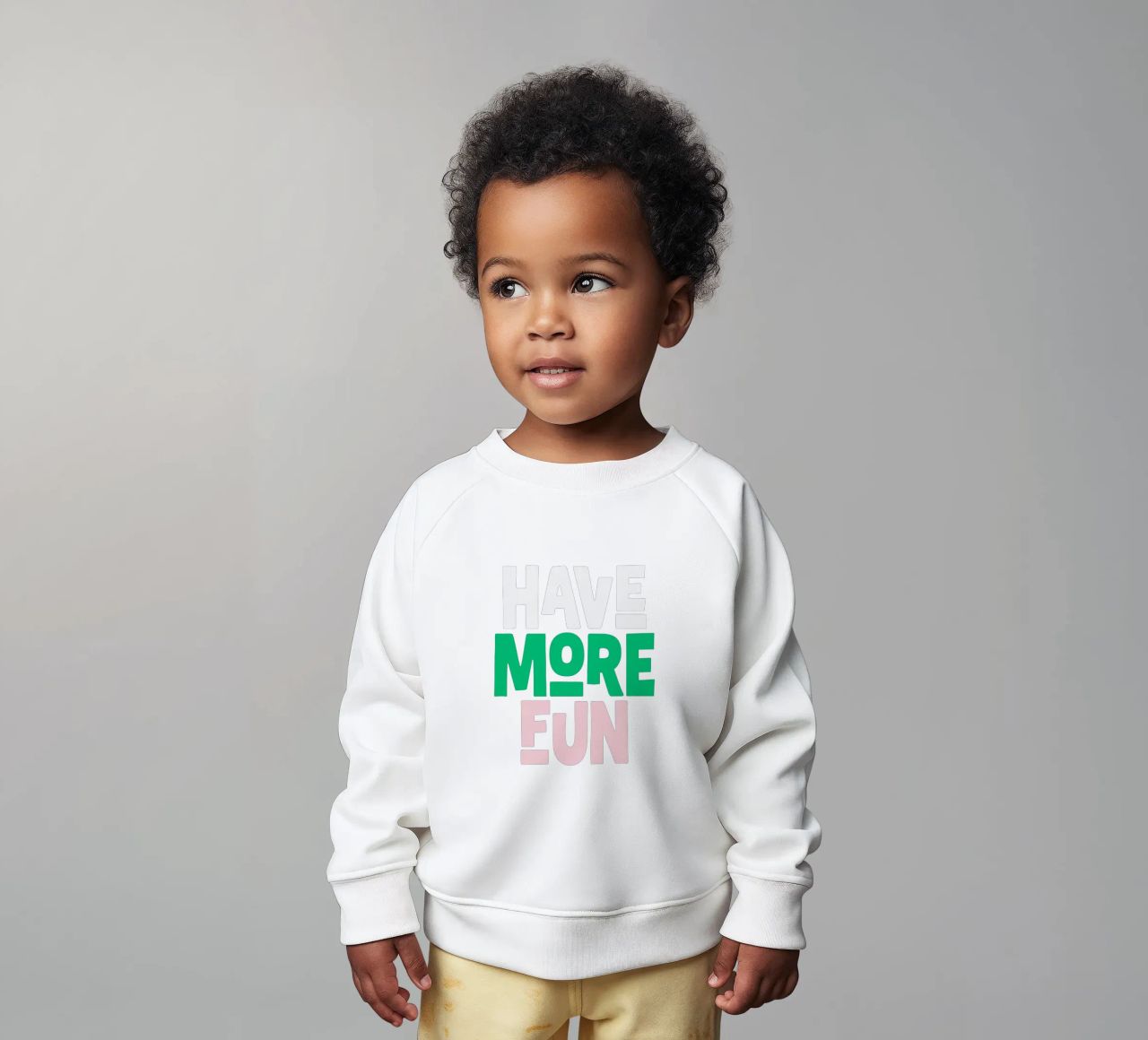 Divertirsi di più Design allegro e giocoso, moderno e colorato felpa neonato da THE MOTIVATED TYPE