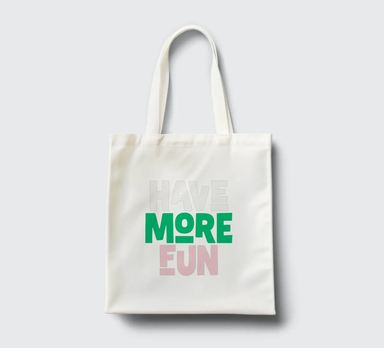 Divertirsi di più Design allegro e giocoso, moderno e colorato borsa in juta da THE MOTIVATED TYPE