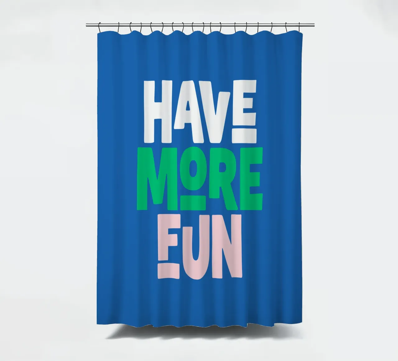 Divertirsi di più Design allegro e giocoso, moderno e colorato tenda da doccia da THE MOTIVATED TYPE