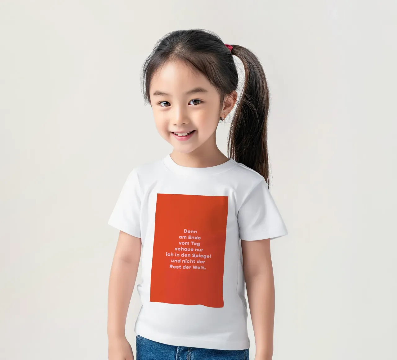 Spieglein, Spieglein kinder t-shirt van vonkopfbisfuss x JUNIQE