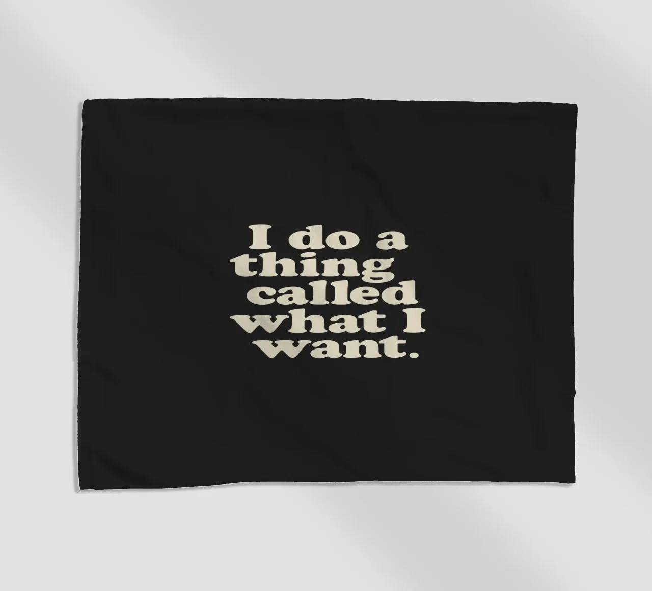 I Do a Thing Called What I Want (Je fais une chose appelée ce que je veux) Bold Retro Minimalism Print (Impression rétro minimaliste audacieuse) serviette de plage de THE MOTIVATED TYPE