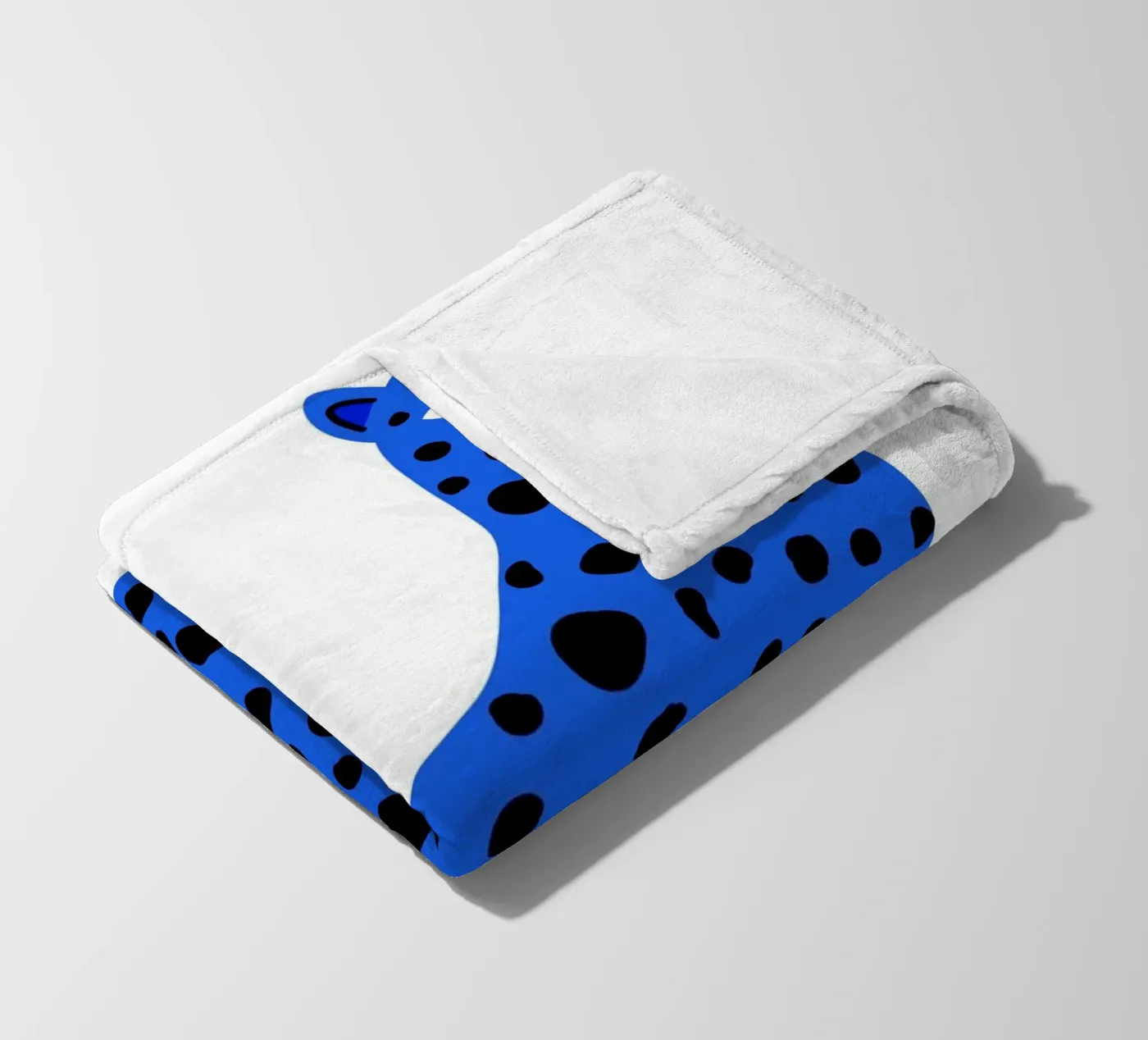 Blue leopard Fleecedecke von edsonramosart