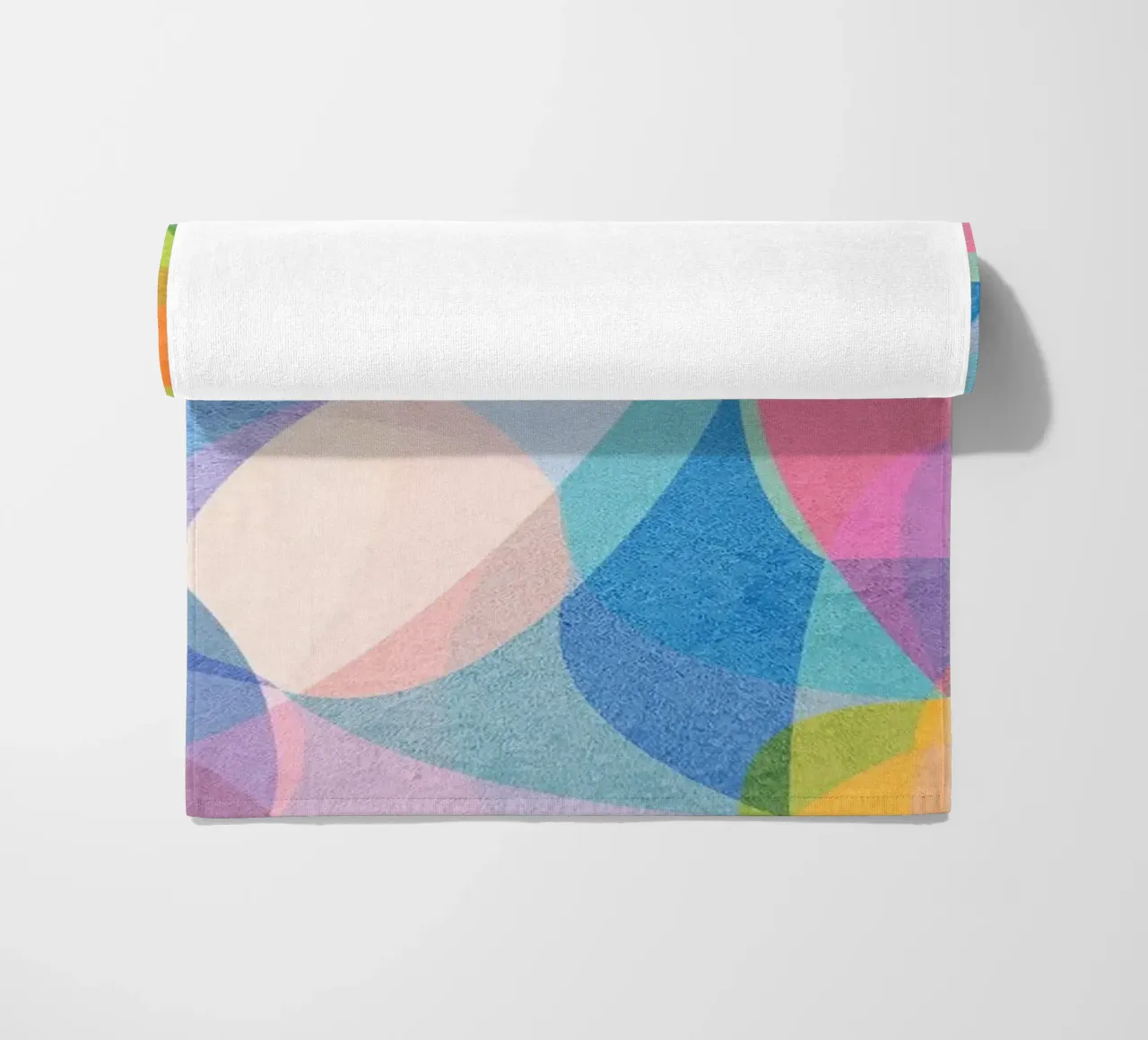 Motif abstrait de couleurs serviette de plage de lovely lines