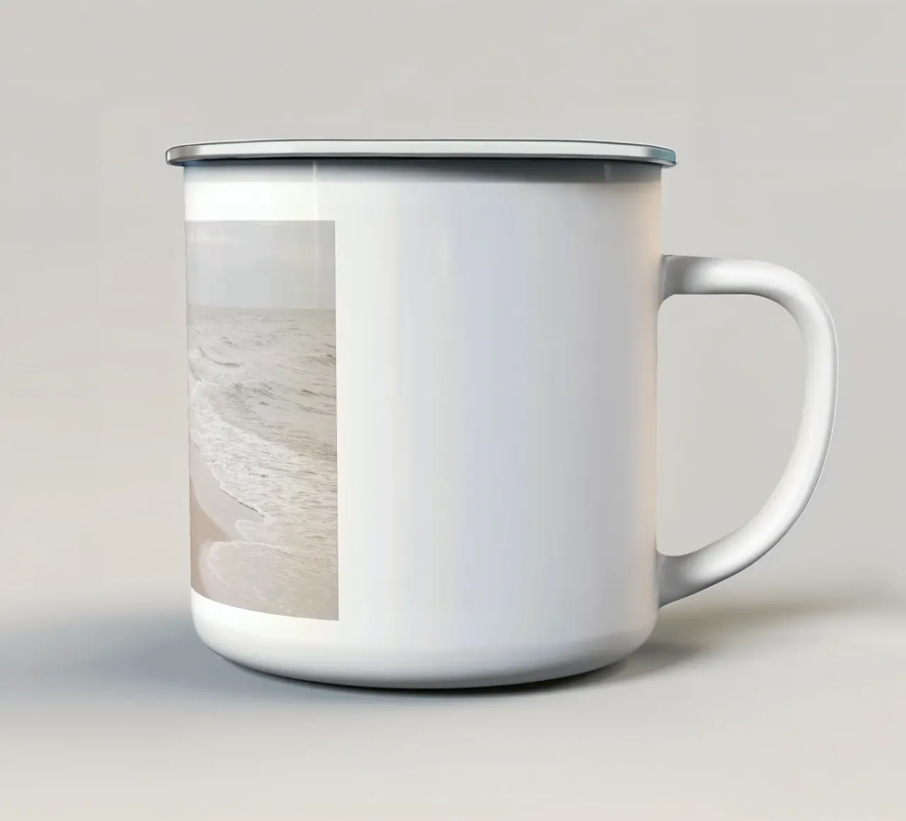 Waves at the Baltic Sea in Germany tazza in smalto da susea