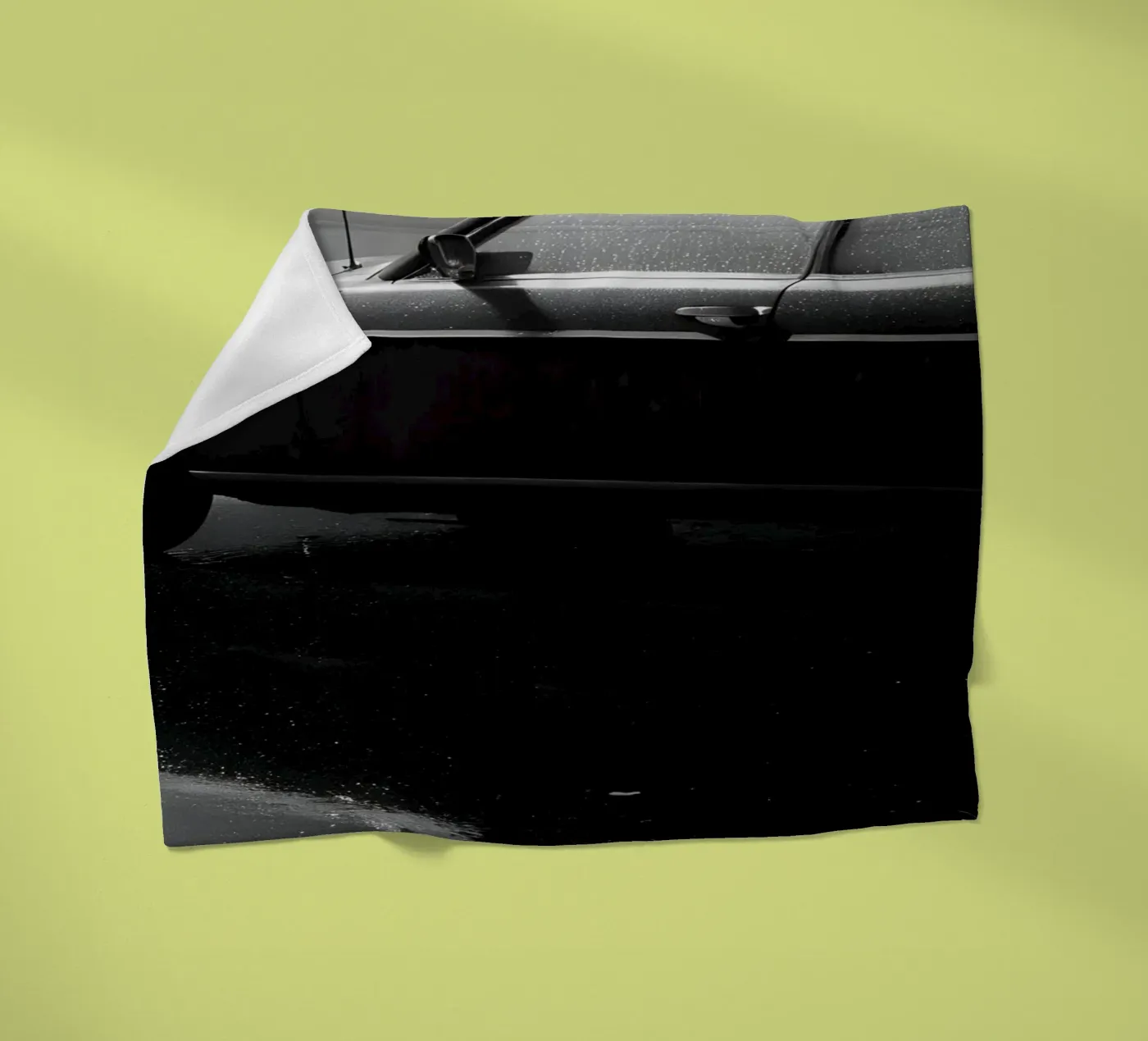 Monochrome Oldtimer Fleecedecke von CAR EDITION