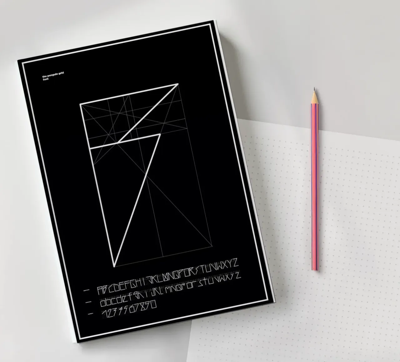 Penguin Grid Font Notizbuch von Marcin Plonka