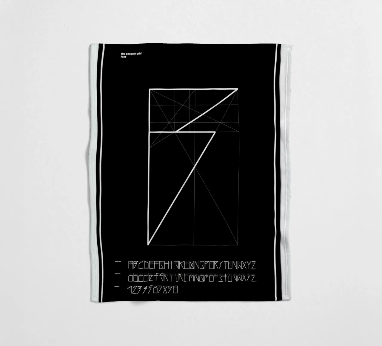 Penguin Grid Font plaid polaire de Marcin Plonka