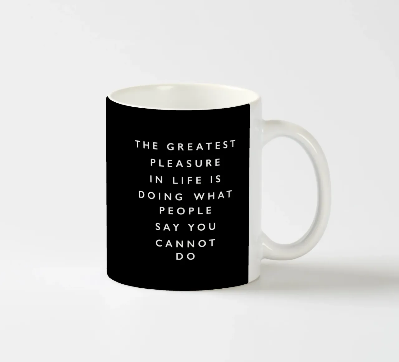 Il più grande piacere della vita Typografie Design tazza in ceramica da THE MOTIVATED TYPE