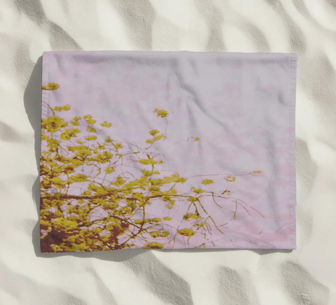 Geist Strandtuch von Cassia Beck Photography