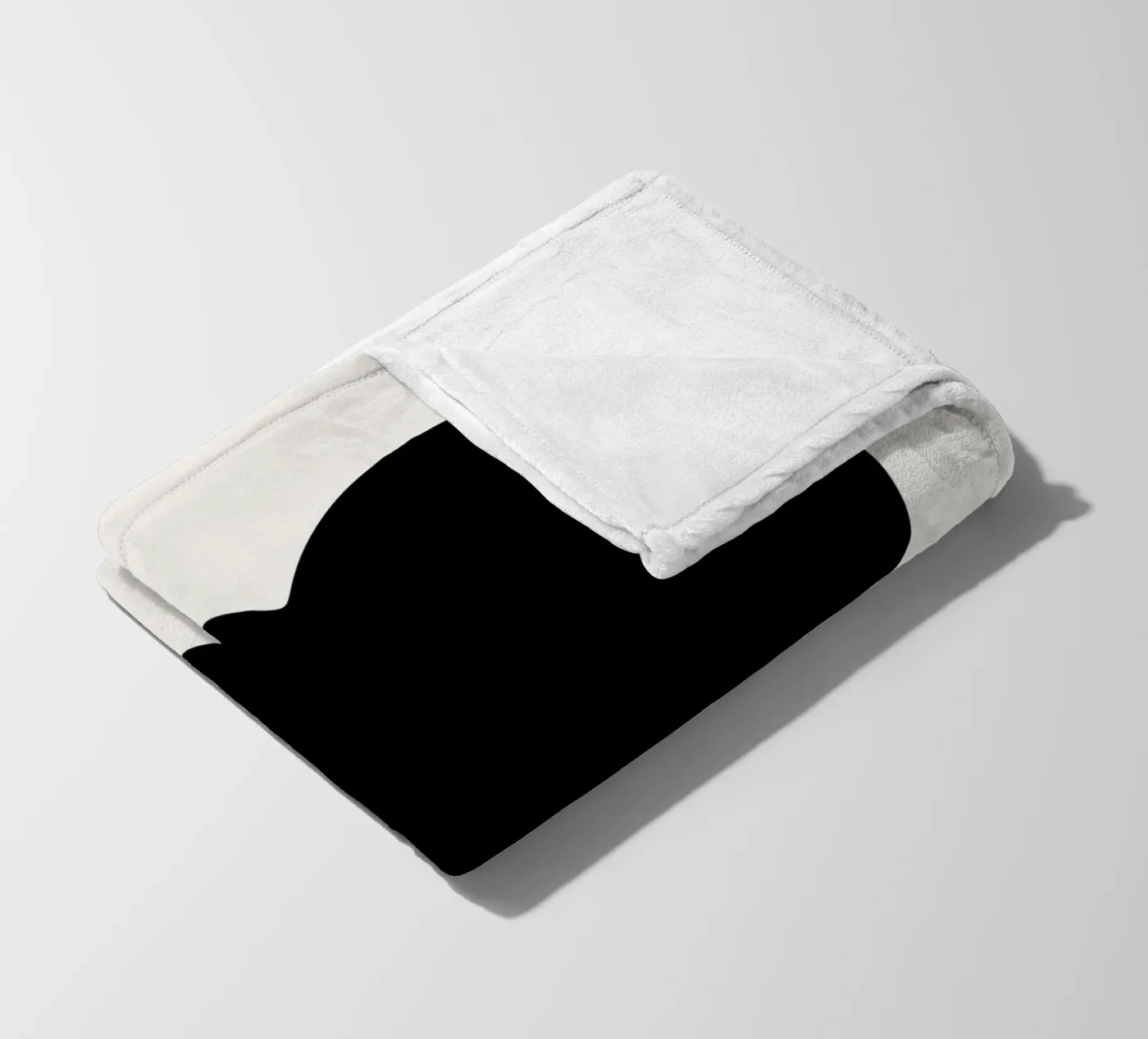 Cuore nero coperta in pile da Rose Beck Art